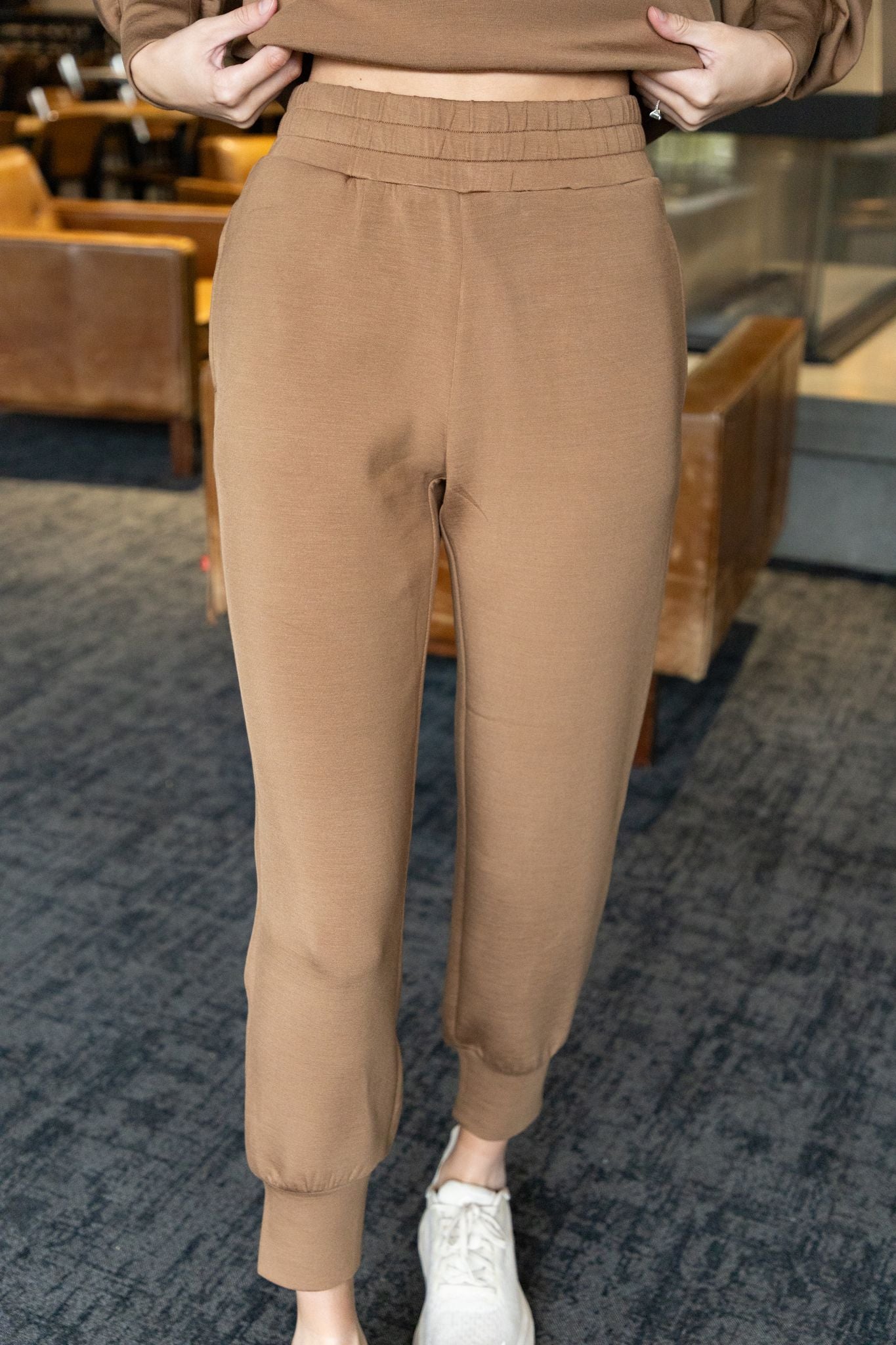 Slim Cuff Pant in Golden Bronze