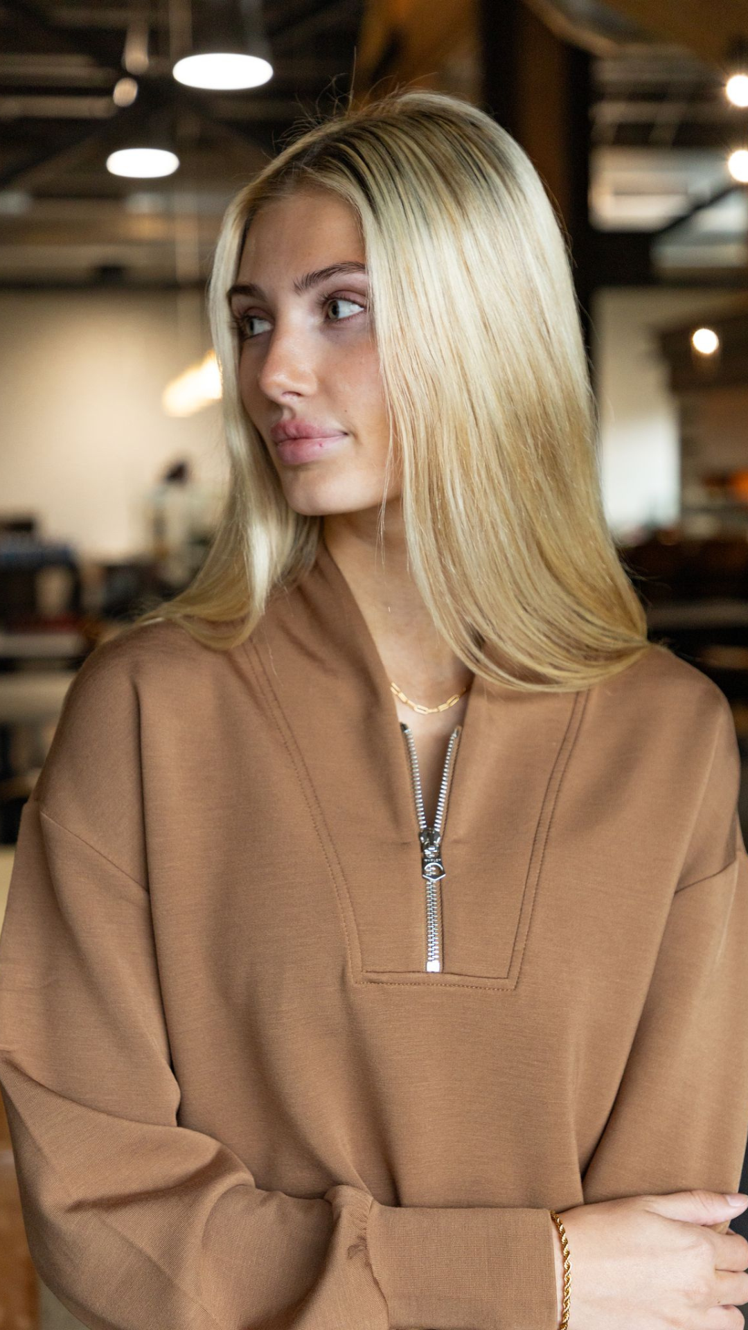 Davidson Sweatshirt in Golden Bronze