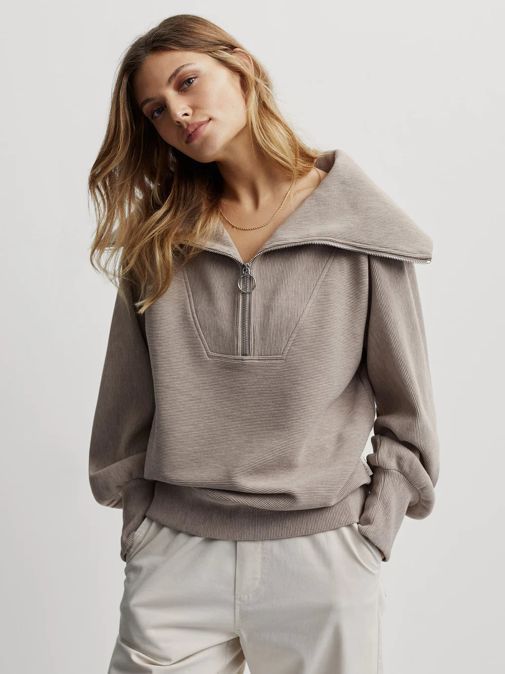 Vine Half Zip Sweater in Taupe